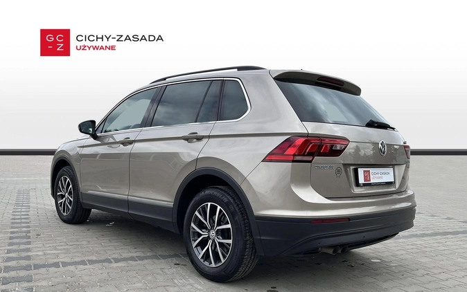 Volkswagen Tiguan cena 102900 przebieg: 79300, rok produkcji 2018 z Piaseczno małe 667